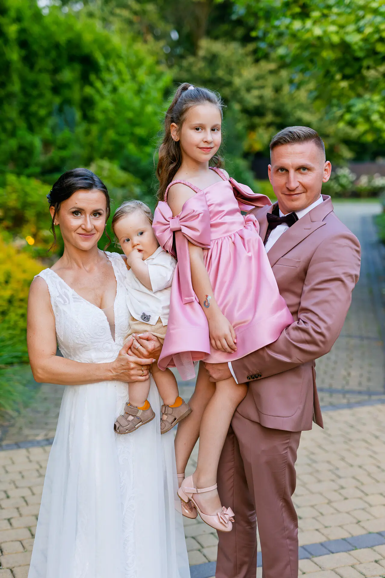 Minisesja ślubna w czasie wesela - Victoria Olkusz